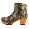 [Noirgold] clogs damen tanja woody holzschuhe. tanya ankle boots gefüttert, damenstiefel, stiefel, damenclogs mit flexibler, biegsamer holzsohle. holzclogs, clogs damen knöchel stiefel, damen clogs mit fussbett. ankleboots holz schuhe, holzclog, holzschuhe kaufen, Farbe: noirgold (gold mit schwarzen cracks)