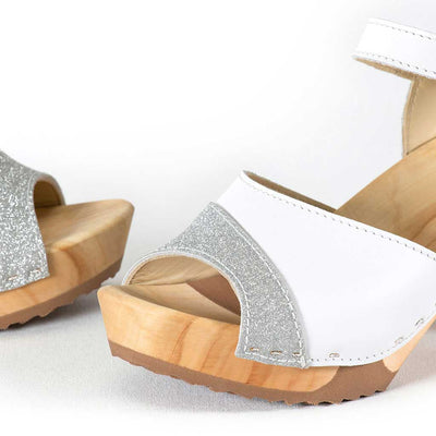[Weiss-Silber Glitzer] Yara – "Glam Line" elegante Damen Clog Pantolette mit biegsamer Sohle – Farbe: Weiss-Silber Glitzer
