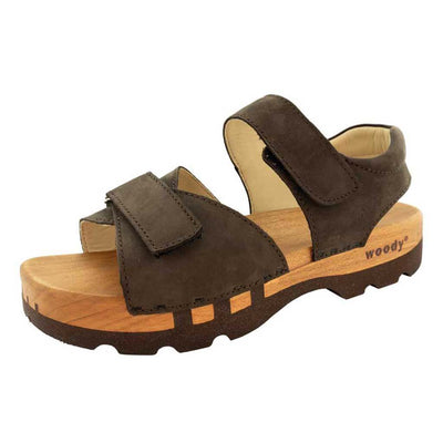 [Cioccolato] felix, farbe: cioccolato alias braun_sandalen-clogs-herren mit biegsamer nachhaltiger weidenholzsohle, holzclogs woody, woody schuhe, woody shoes, handgemachte holzschuhe aus österreich, kärnten