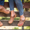 manu kärnten, clogs damen mit stick und biegsamer nachhaltiger holzsohle, der bestseller, farbe: tabacco-braun, holzclogs woody, woody schuhe, woody shoes, handgemachte holzschuhe aus österreich, kärnten