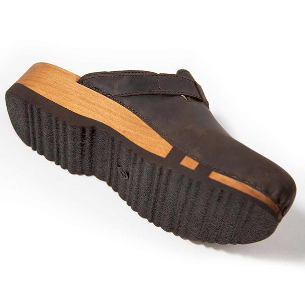 Leon clogs 2025