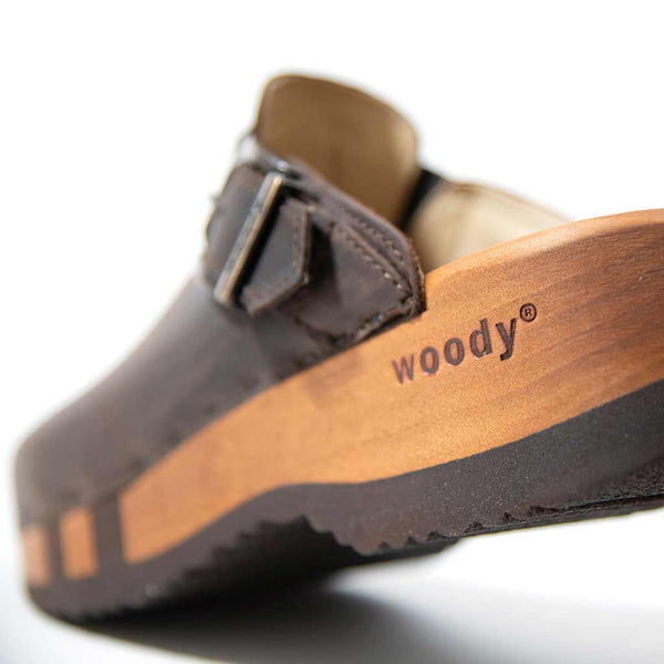 Leon men s clogs woody