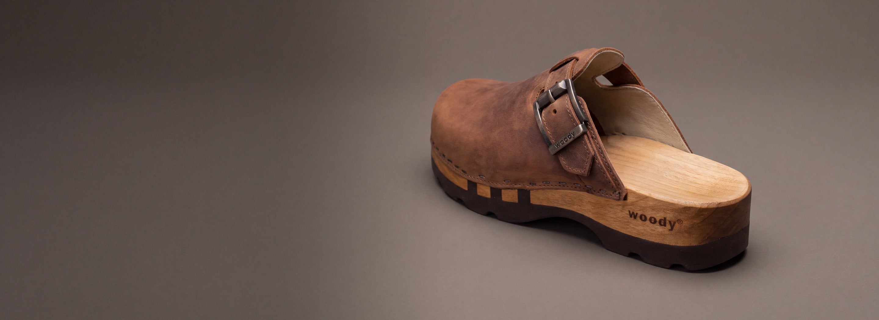 woody Lukas Herren Clog, ergonomisches Fußbett aus Holz
